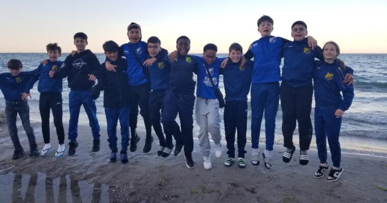 Meer als nur Fußball – hallo Ostsee. Spaß, Siege, Nervenkitzel.